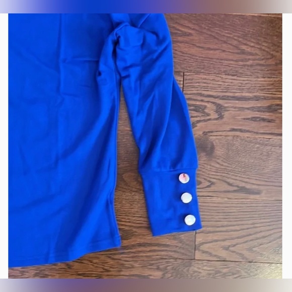 New V Neck Button Sleeve Ribbed Top Sz M - Picture 4 of 6